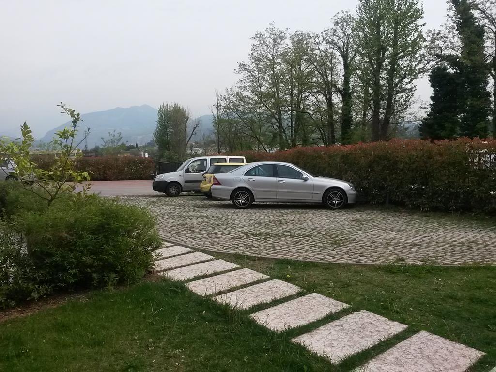 Agriturismo Camparella Pastrengo Exterior photo